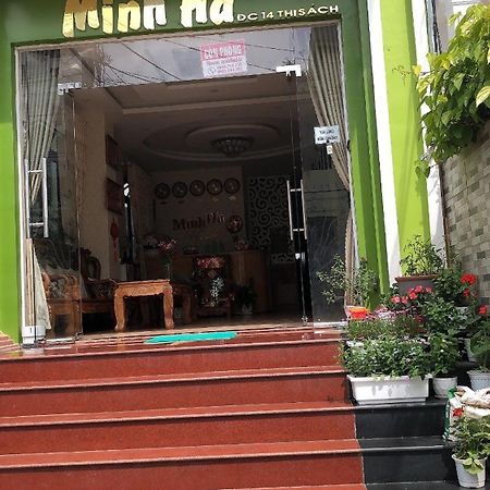 Hotel Khach San Minh Ha Đà Lạt Exterior foto