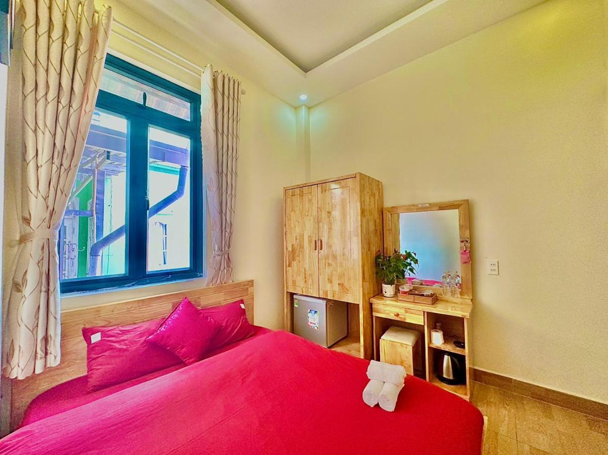 Hotel Khach San Minh Ha Đà Lạt Exterior foto