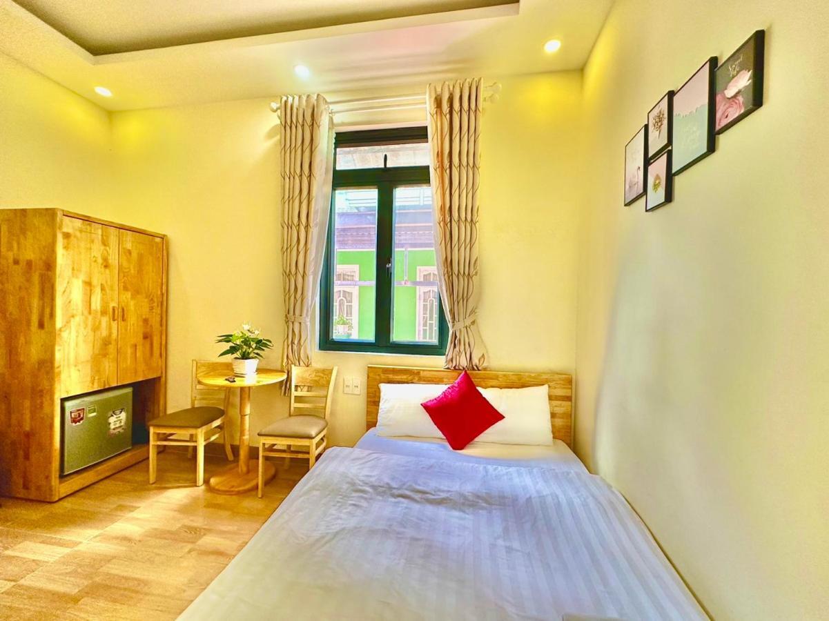 Hotel Khach San Minh Ha Đà Lạt Exterior foto